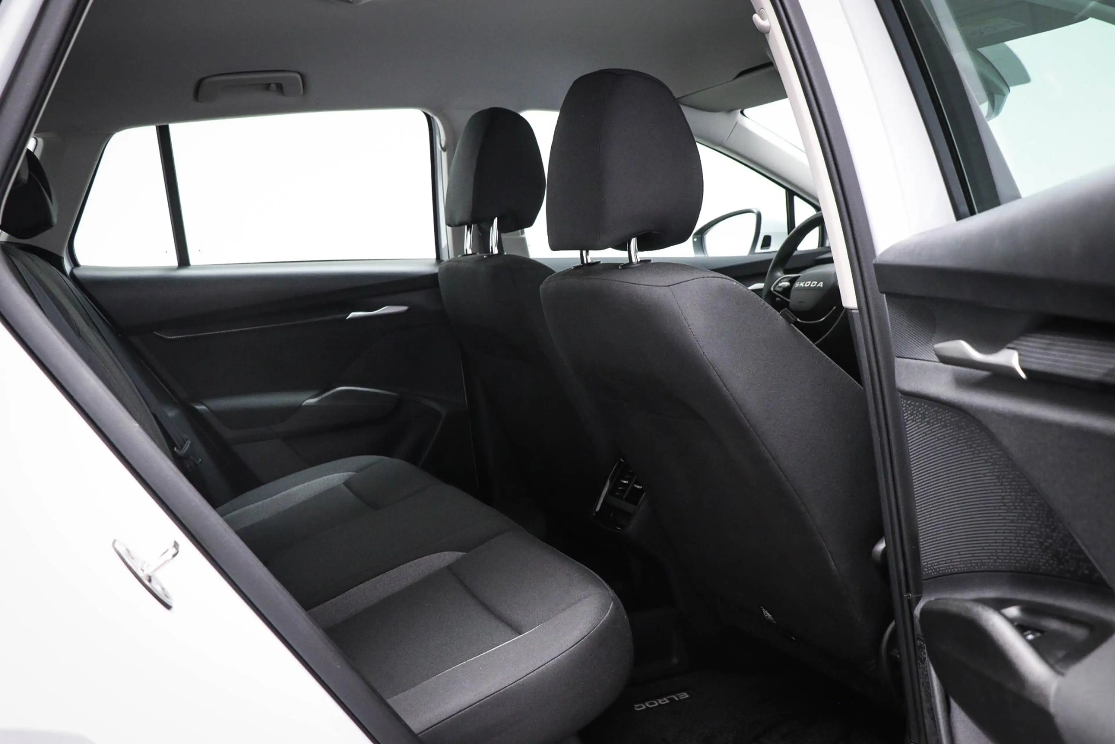 Skoda Elroq 50 Selection | CLIMA | DAB | APPLE | CAMERA — photo 12