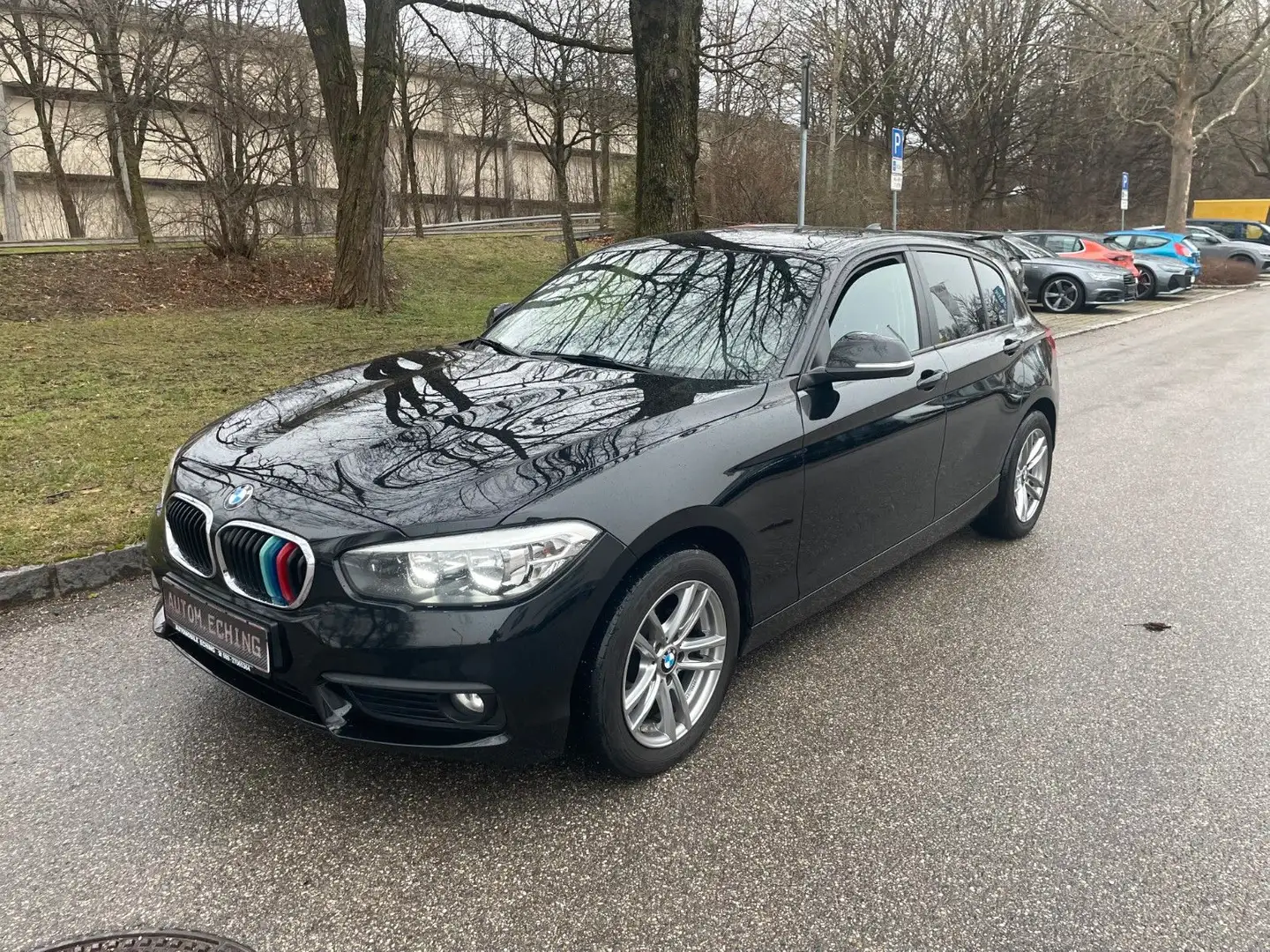 BMW 116 d Advantage 5Trg.*Navi*LED*Klima*Euro6* Schwarz - 1