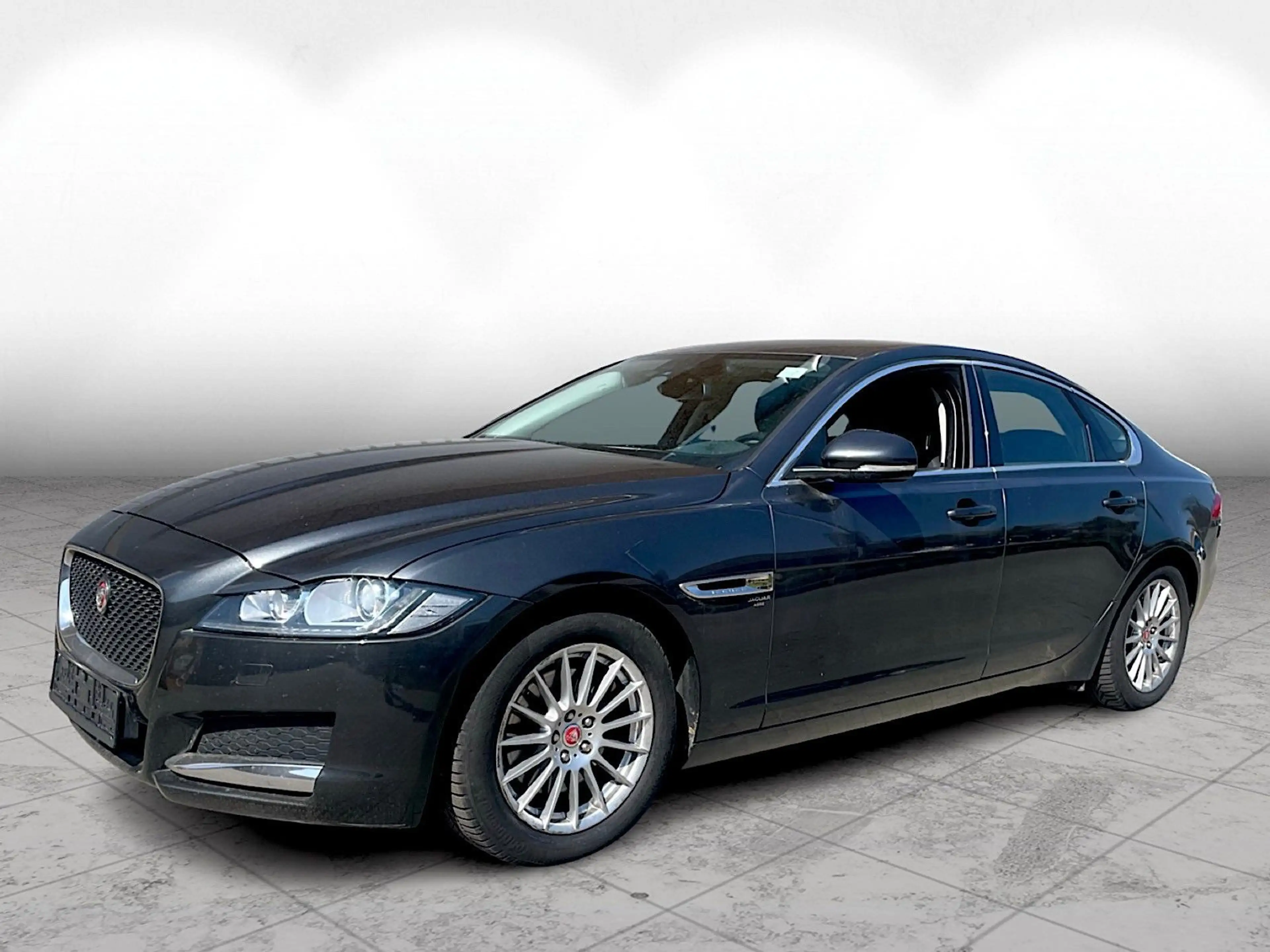 Jaguar XF 2.0d*LEDER*STEUERKETTEN NEU*TÜV NEU* — photo 3