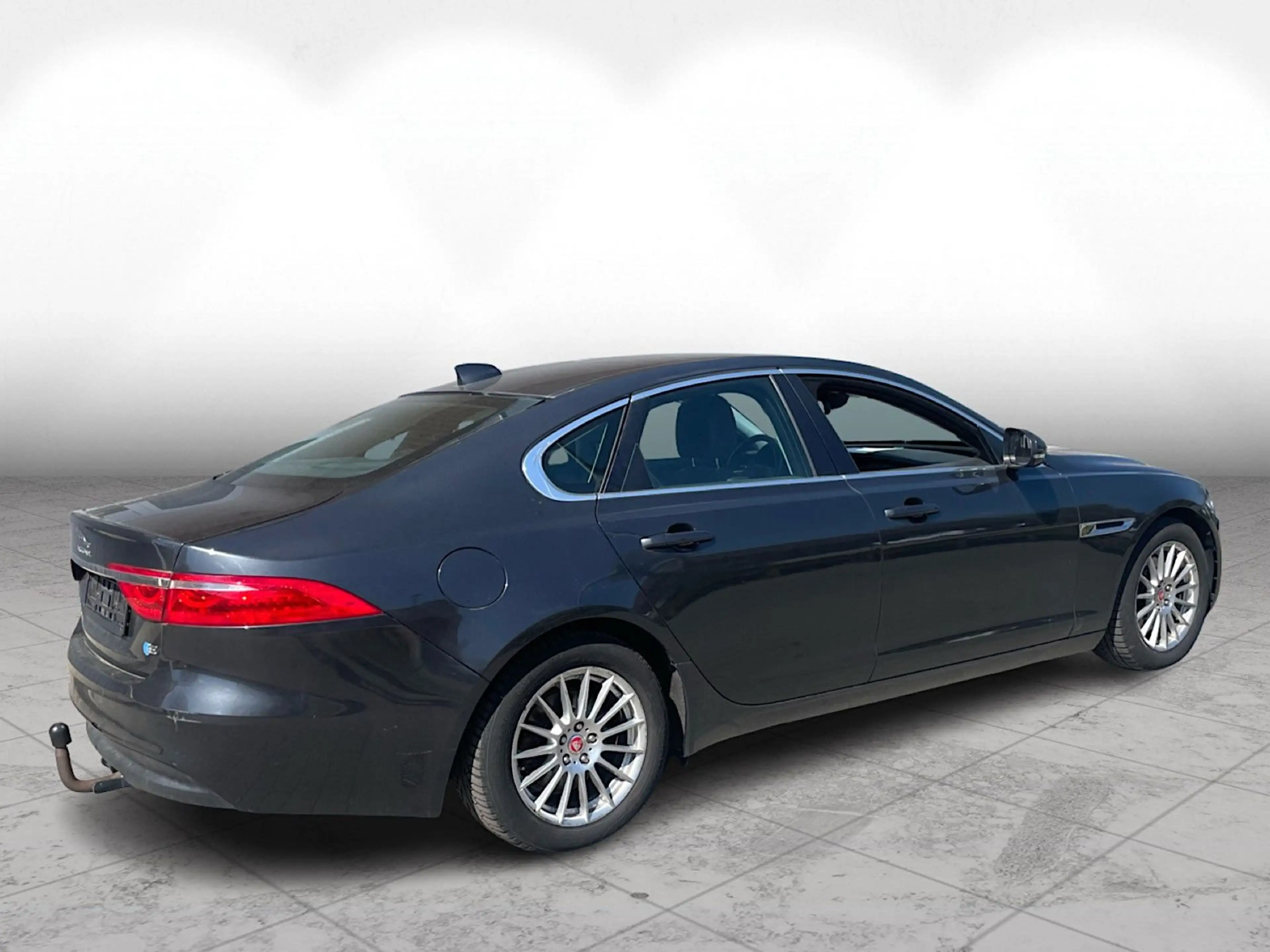 Jaguar XF 2.0d*LEDER*STEUERKETTEN NEU*TÜV NEU* — photo 7