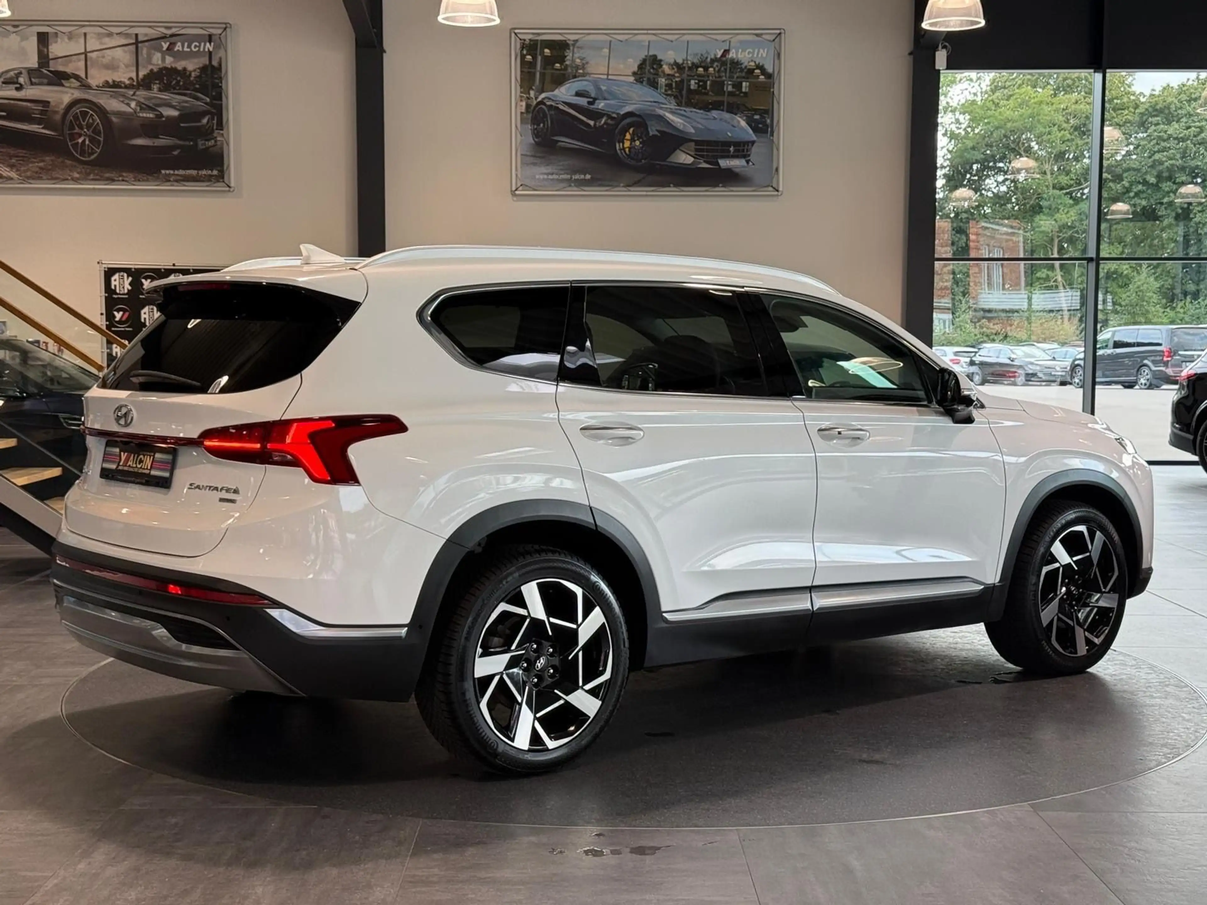 Hyundai SANTA FE 2.2 CRDi Signature 4WD DCT S-HE/ACC/AHK — photo 3