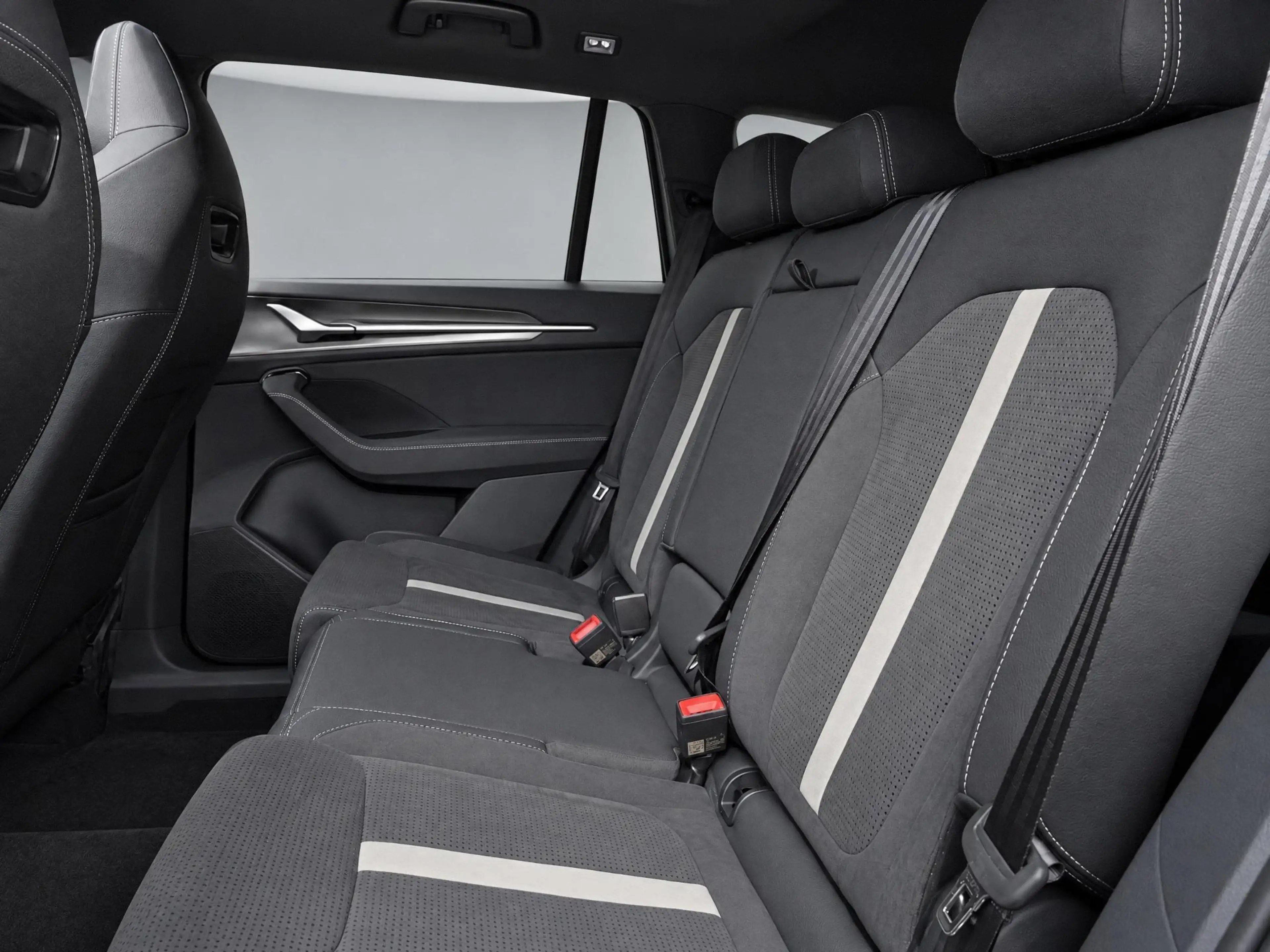 Skoda Kodiaq 1.5 TSI 204pk DSG PHEV Sportline Business · Panora — photo 11