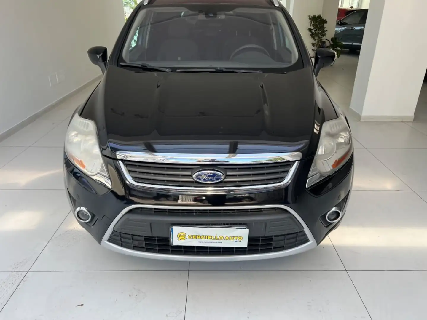 Ford Kuga + 2.0 TDCi 136 CV 2WD DPF Nero - 1