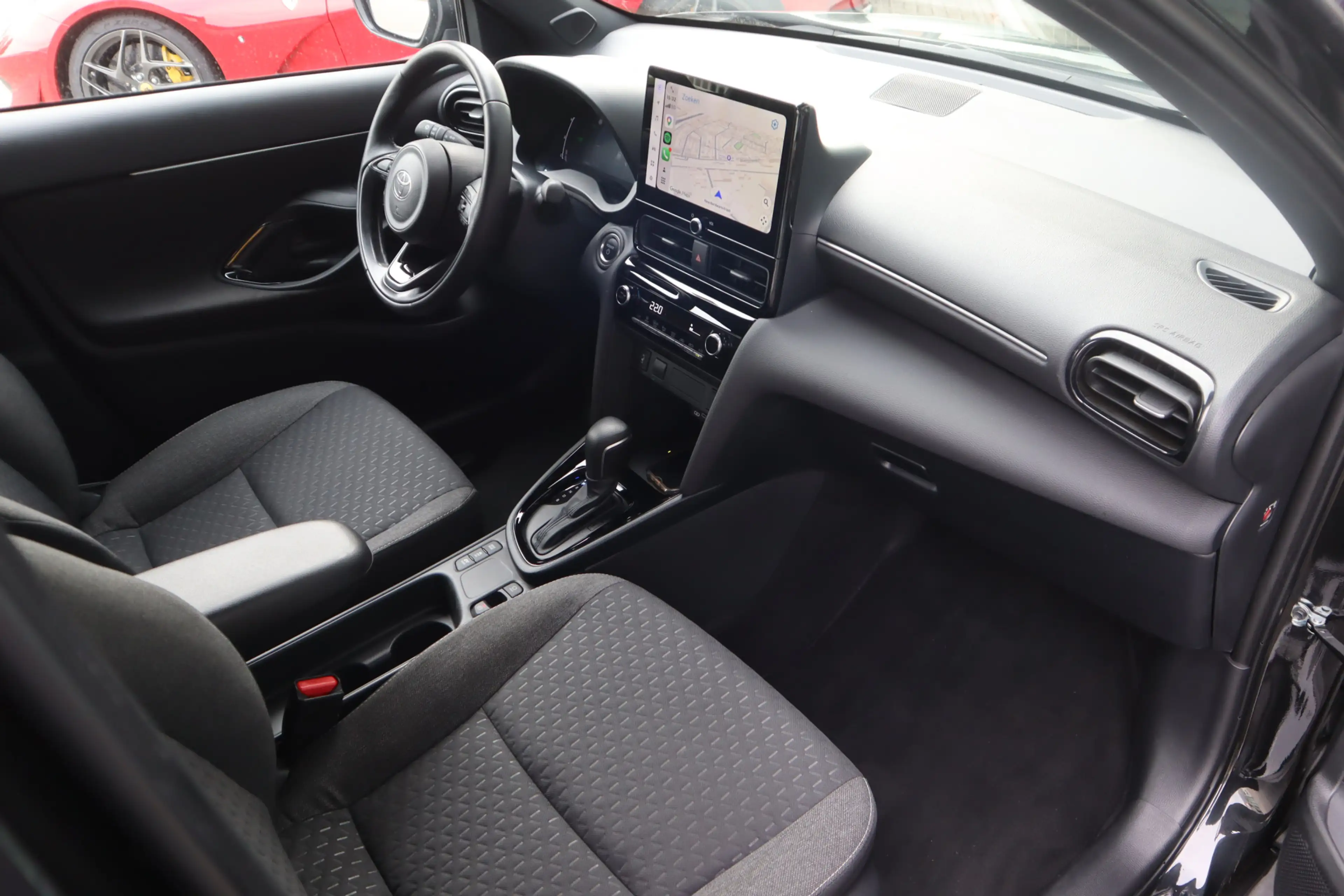 Toyota Yaris Cross 1.5 Hybrid 130 Dynamic | ACC | Carplay | Camera | — photo 5