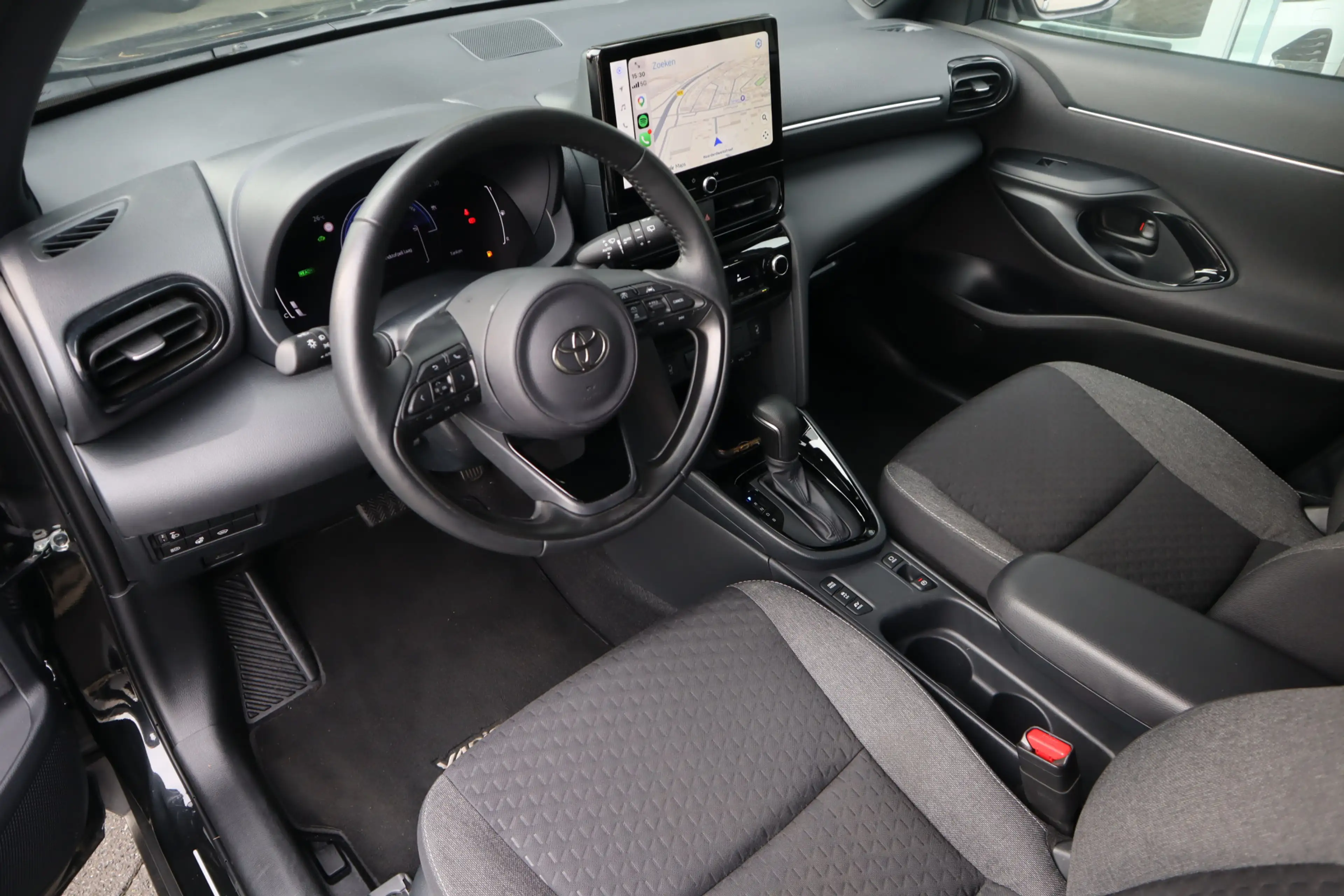 Toyota Yaris Cross 1.5 Hybrid 130 Dynamic | ACC | Carplay | Camera | — photo 7