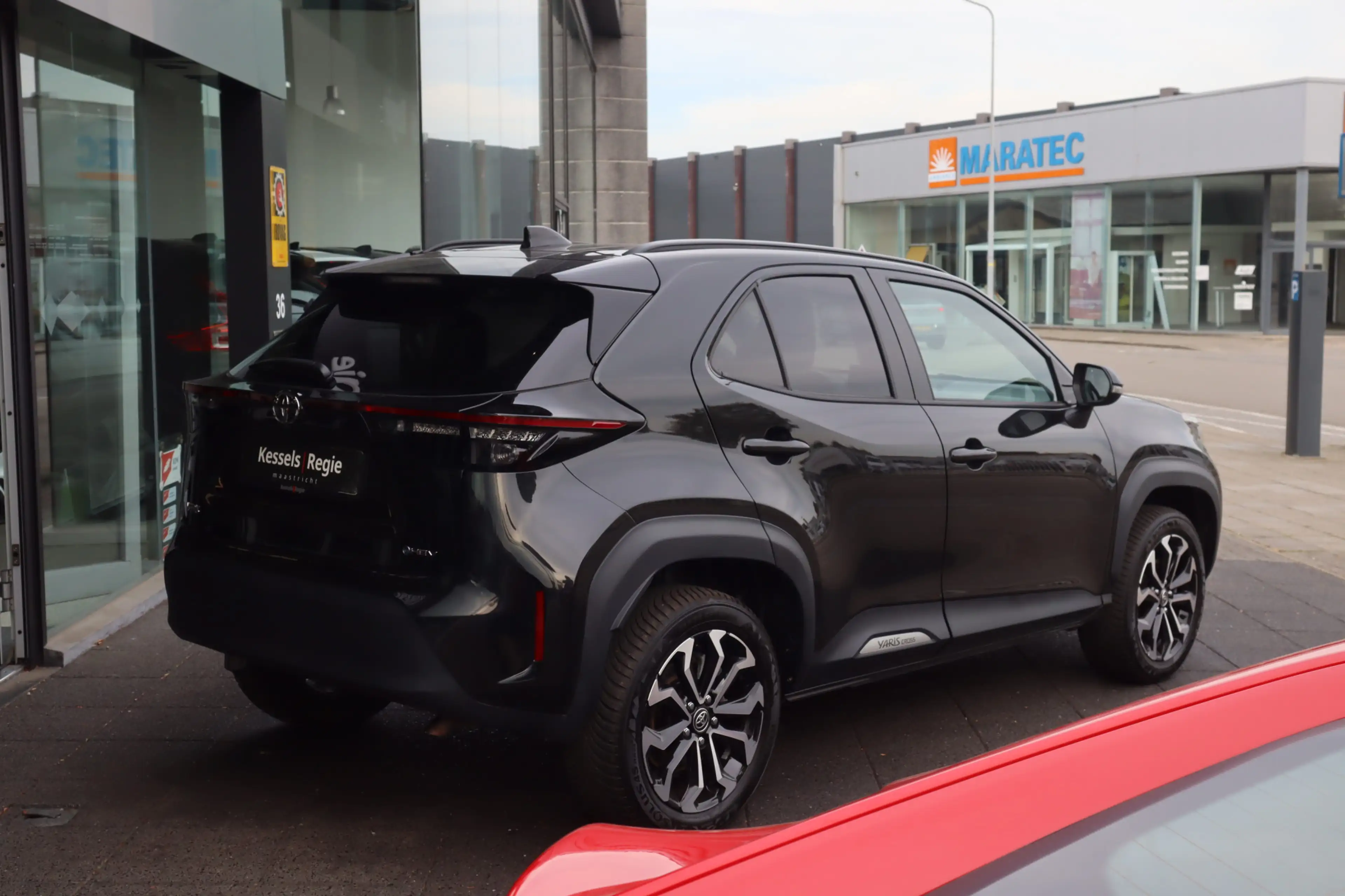 Toyota Yaris Cross 1.5 Hybrid 130 Dynamic | ACC | Carplay | Camera | — photo 4