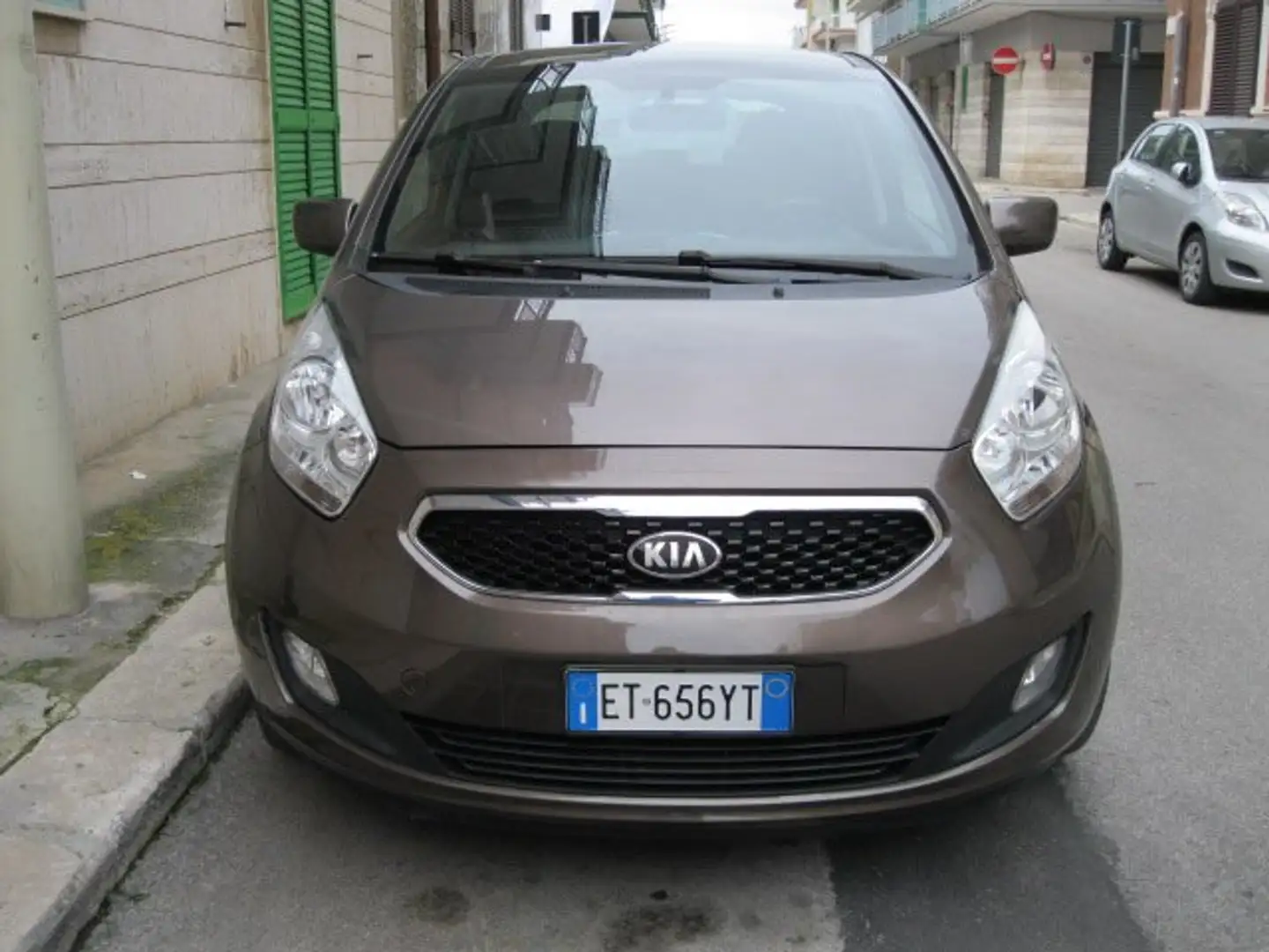 Kia Venga 1.4 Active c/t.pan.A. s/p ecoGPL90cv Bronzo - 2