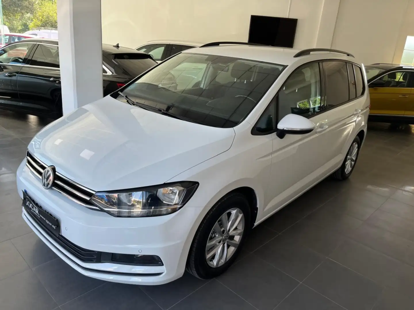 Volkswagen Touran 2.0TDI CR BMT Advance 110kW Blanc - 1