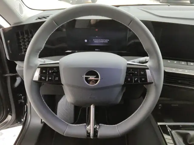 Opel Astra view 14