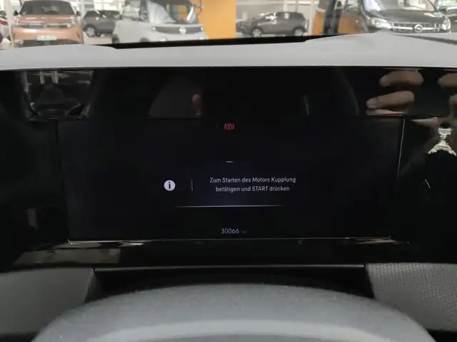 Opel Astra view 13