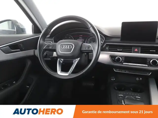Audi A4 view 13
