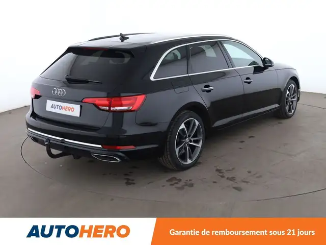Audi A4 view 6