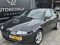 Alfa Romeo 147 2.0 T.Spark Edizione Esclusiva *AC*Full Leather* Noir - thumbnail 2