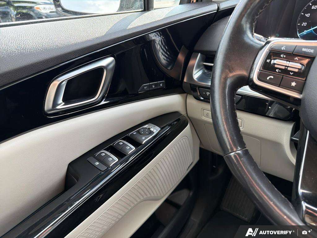 used 2022 Kia Carnival car, priced at $39,995
