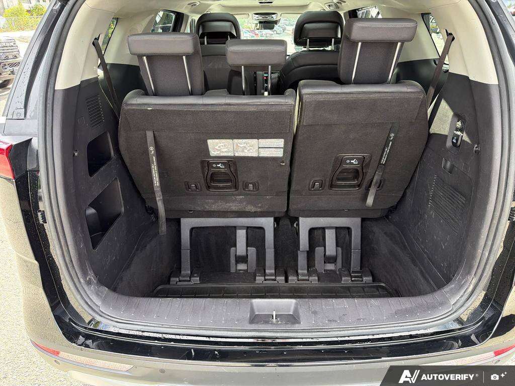 used 2022 Kia Carnival car, priced at $39,995