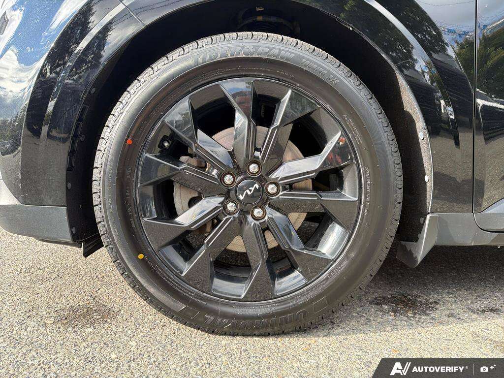used 2022 Kia Carnival car, priced at $39,995
