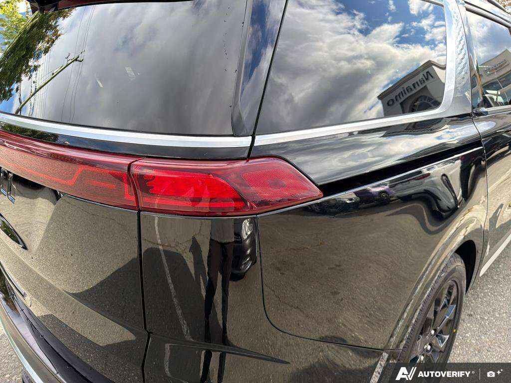used 2022 Kia Carnival car, priced at $39,995