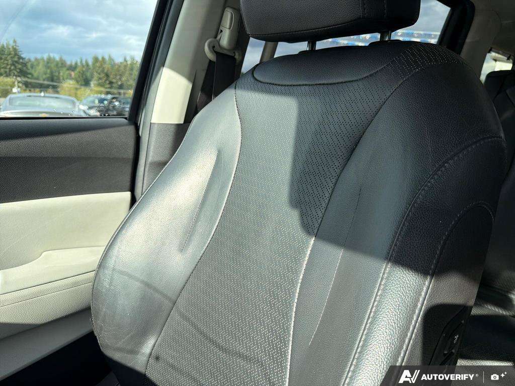used 2022 Kia Carnival car, priced at $39,995