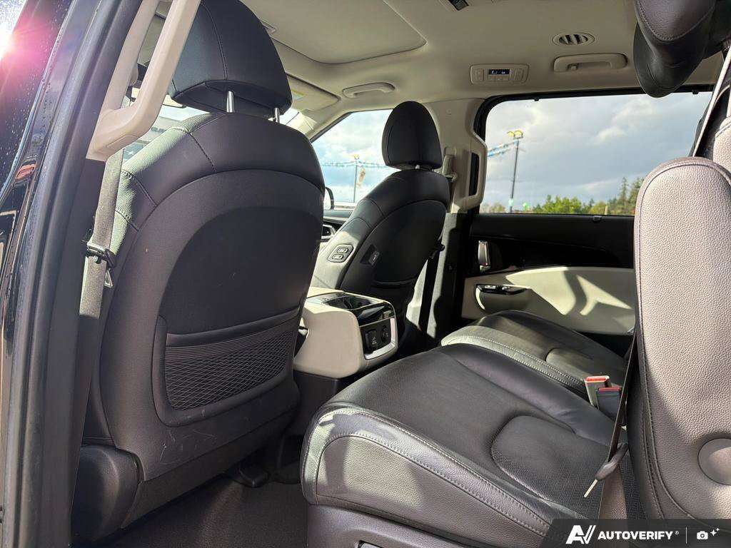 used 2022 Kia Carnival car, priced at $39,995