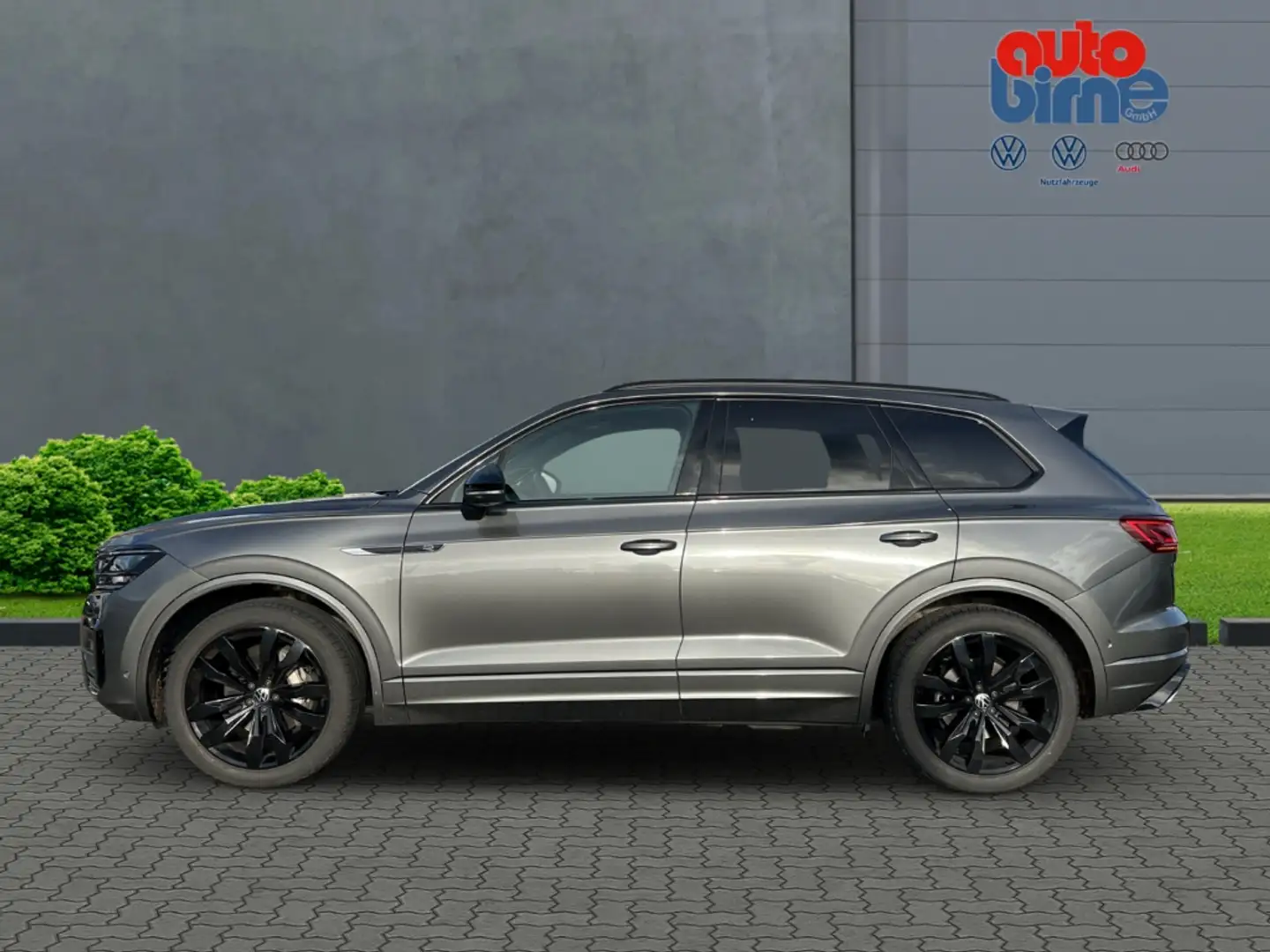 Volkswagen Touareg 3.0 V6 TDI R-Line 4Motion Luftfederung StandHZG AH Grau - 2