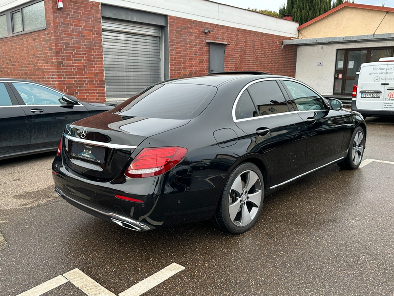 Mercedes-Benz E 350 Lim. E 350 d*COMAND*MULTIBEAM*SCHIEBEDACH*360°* — photo 4