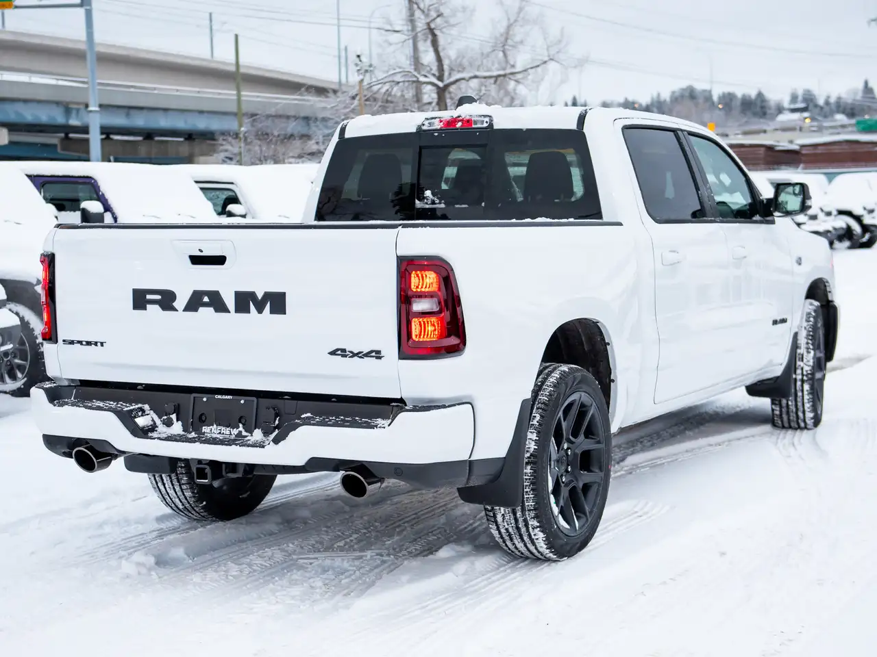 RAM 1500 снимка RAM 1500