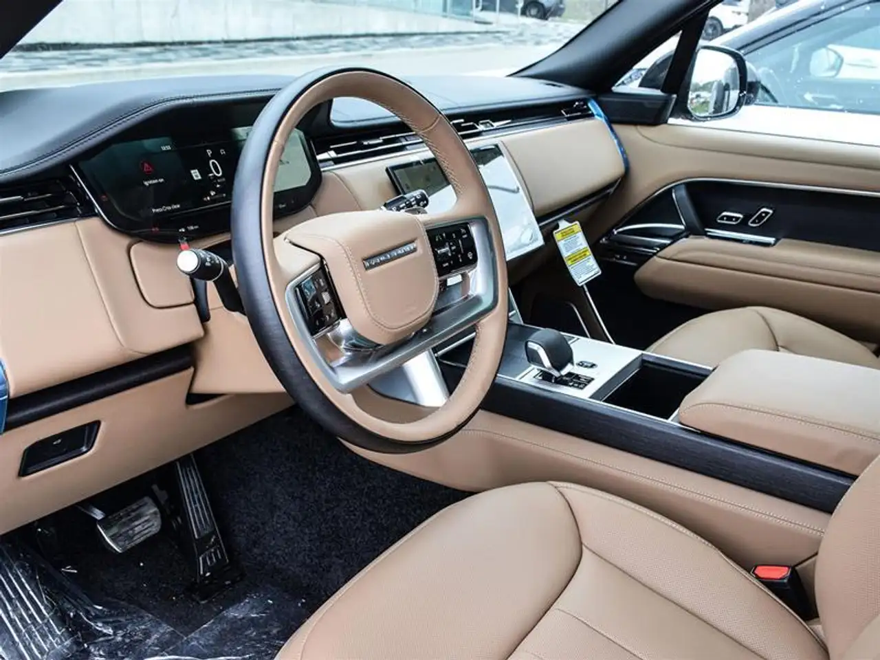 Land Rover Range Rover photo Land Rover Range Rover