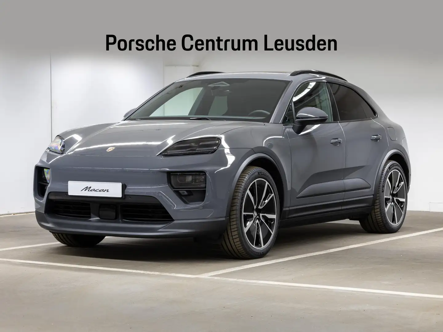 Porsche Macan 4 Grijs - 1