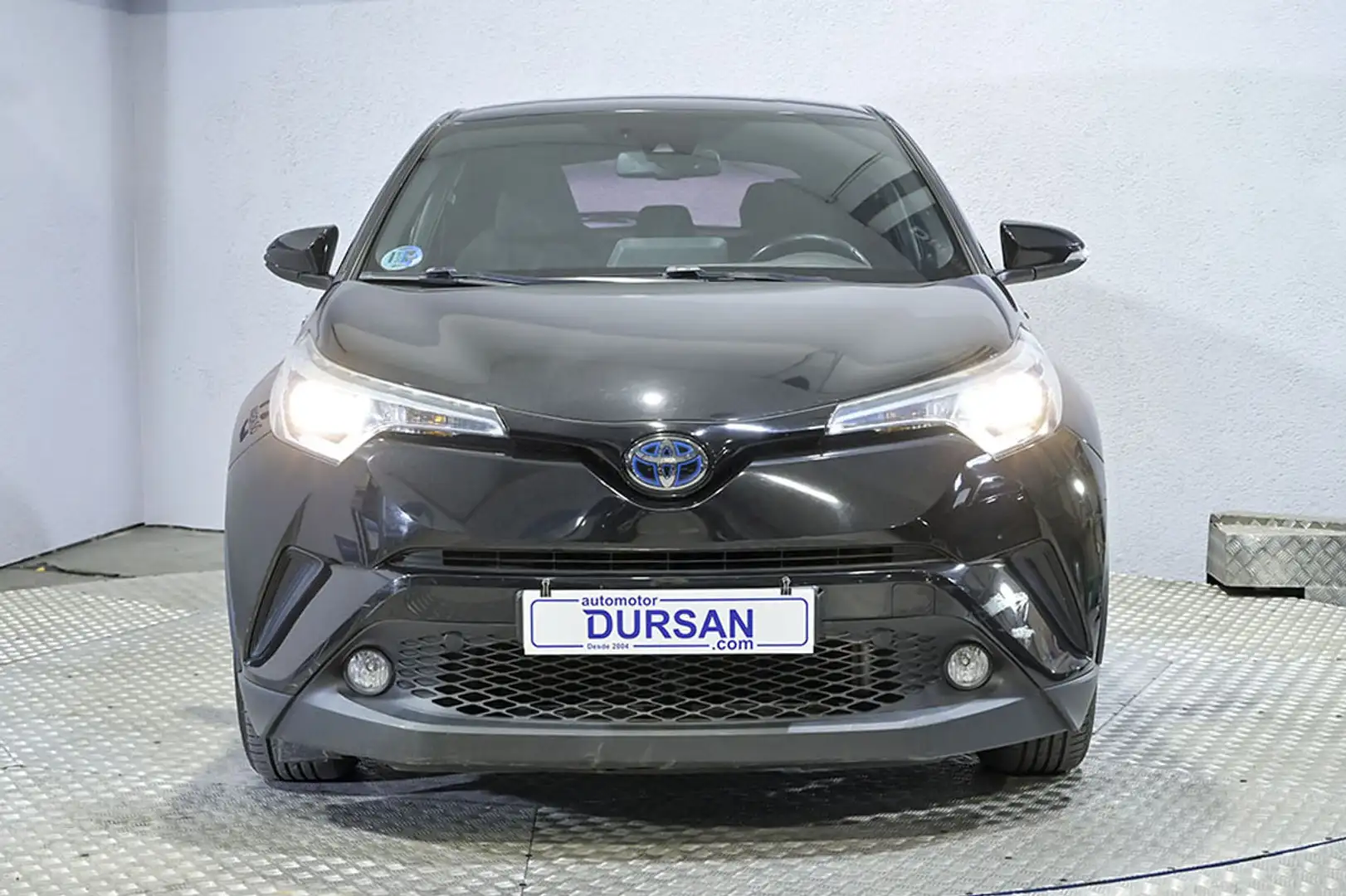 Toyota C-HR 125H Dynamic Plus - 2
