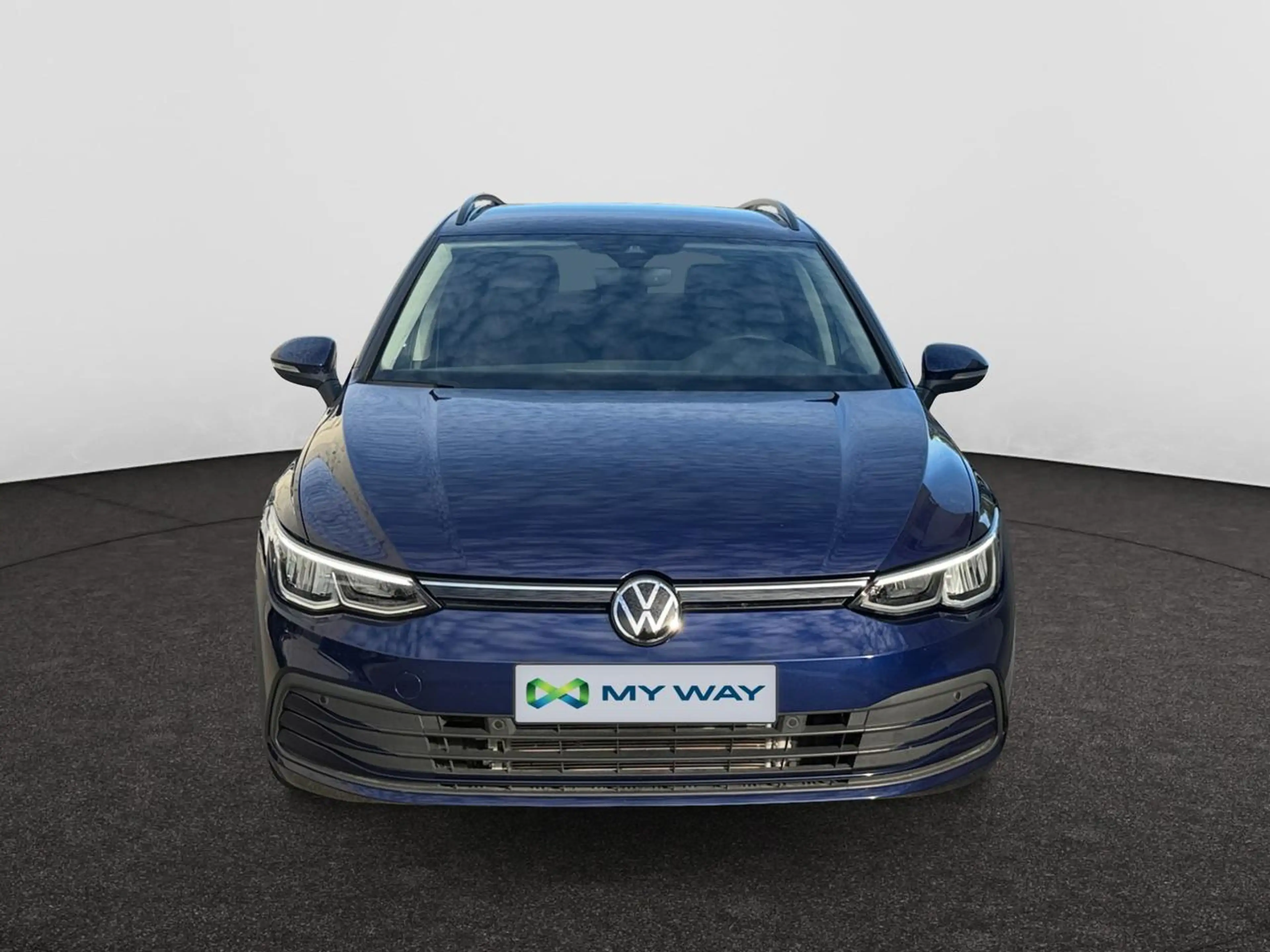 Volkswagen Golf Variant Golf SW 1.0 eTSI Life Business Premium OPF DSG — photo 8