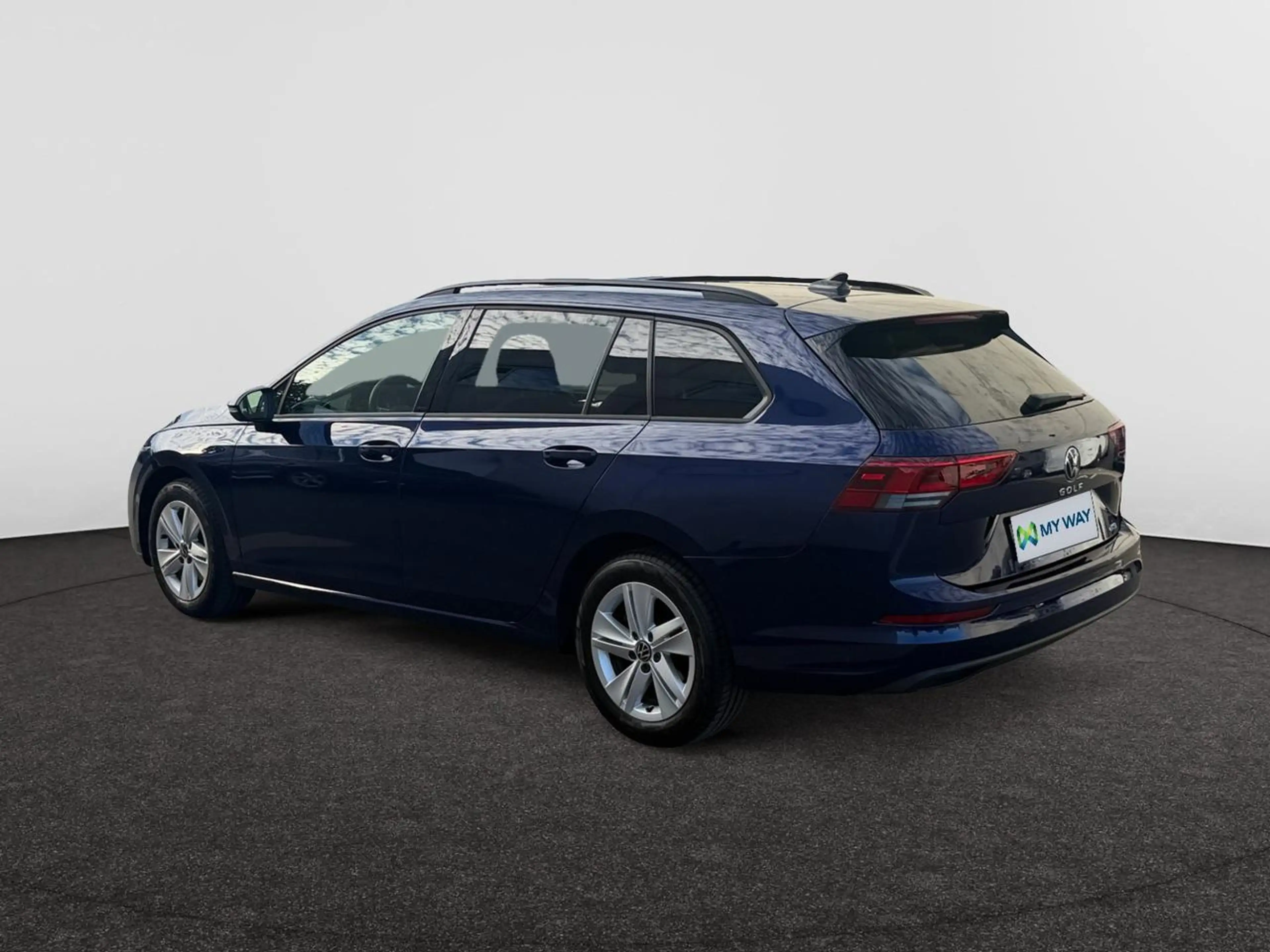 Volkswagen Golf Variant Golf SW 1.0 eTSI Life Business Premium OPF DSG — photo 3