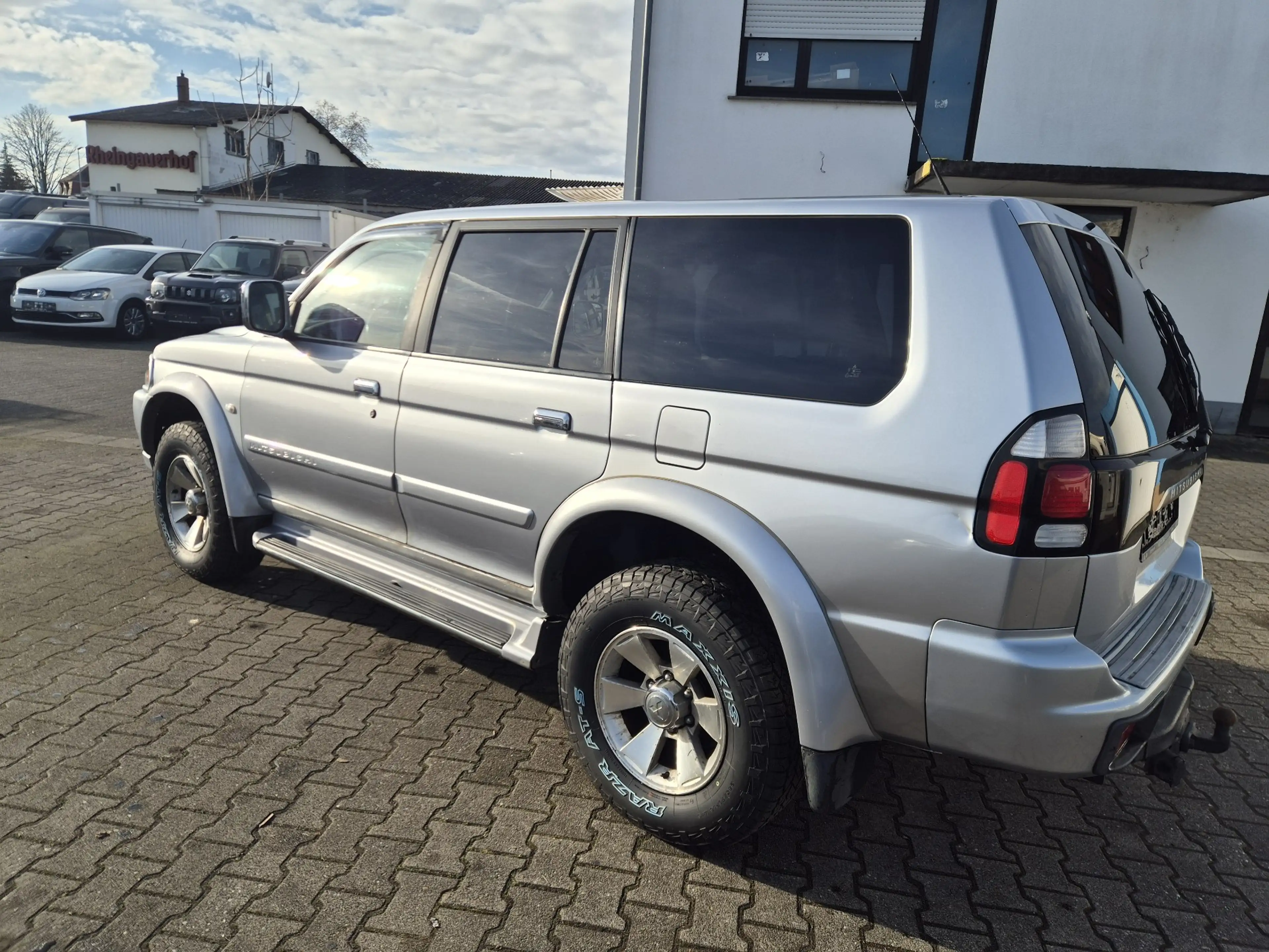 Mitsubishi Pajero Sport 2.5 TD Liberty — photo 7