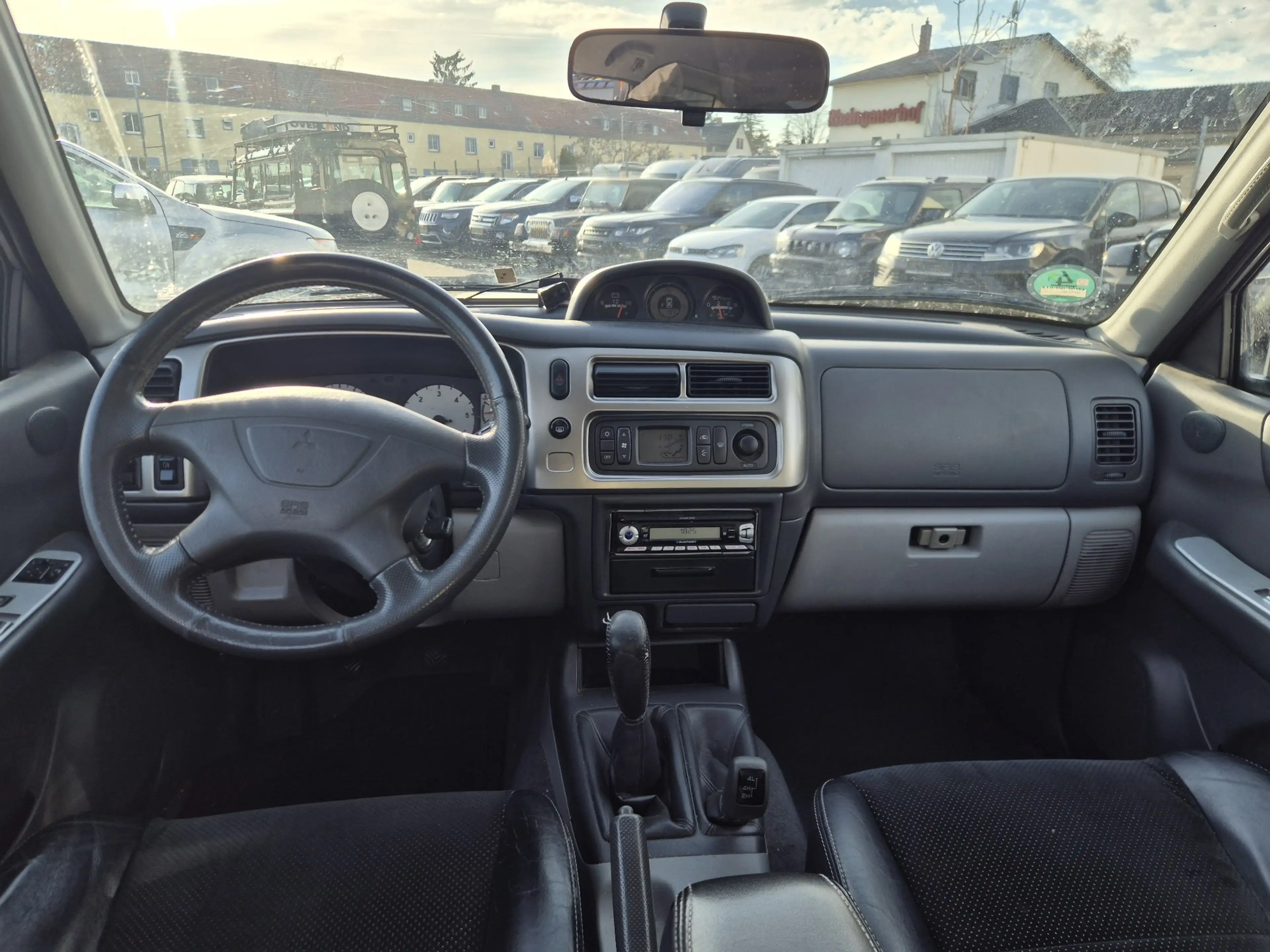 Mitsubishi Pajero Sport 2.5 TD Liberty — photo 15