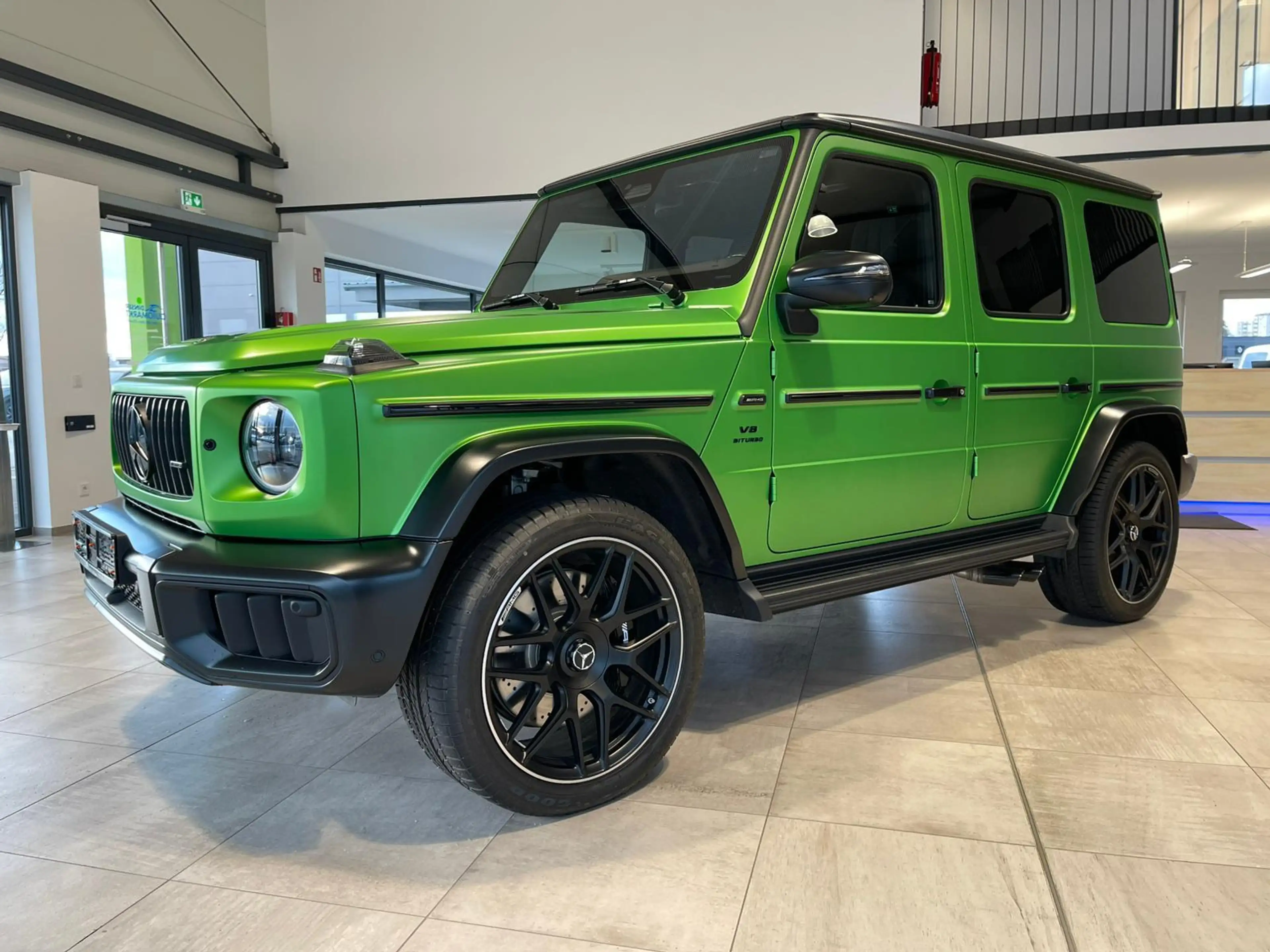 Mercedes-Benz G 63 AMG Night+Fond+SUPERIOR+Alu22+Carbon+Standhe...
