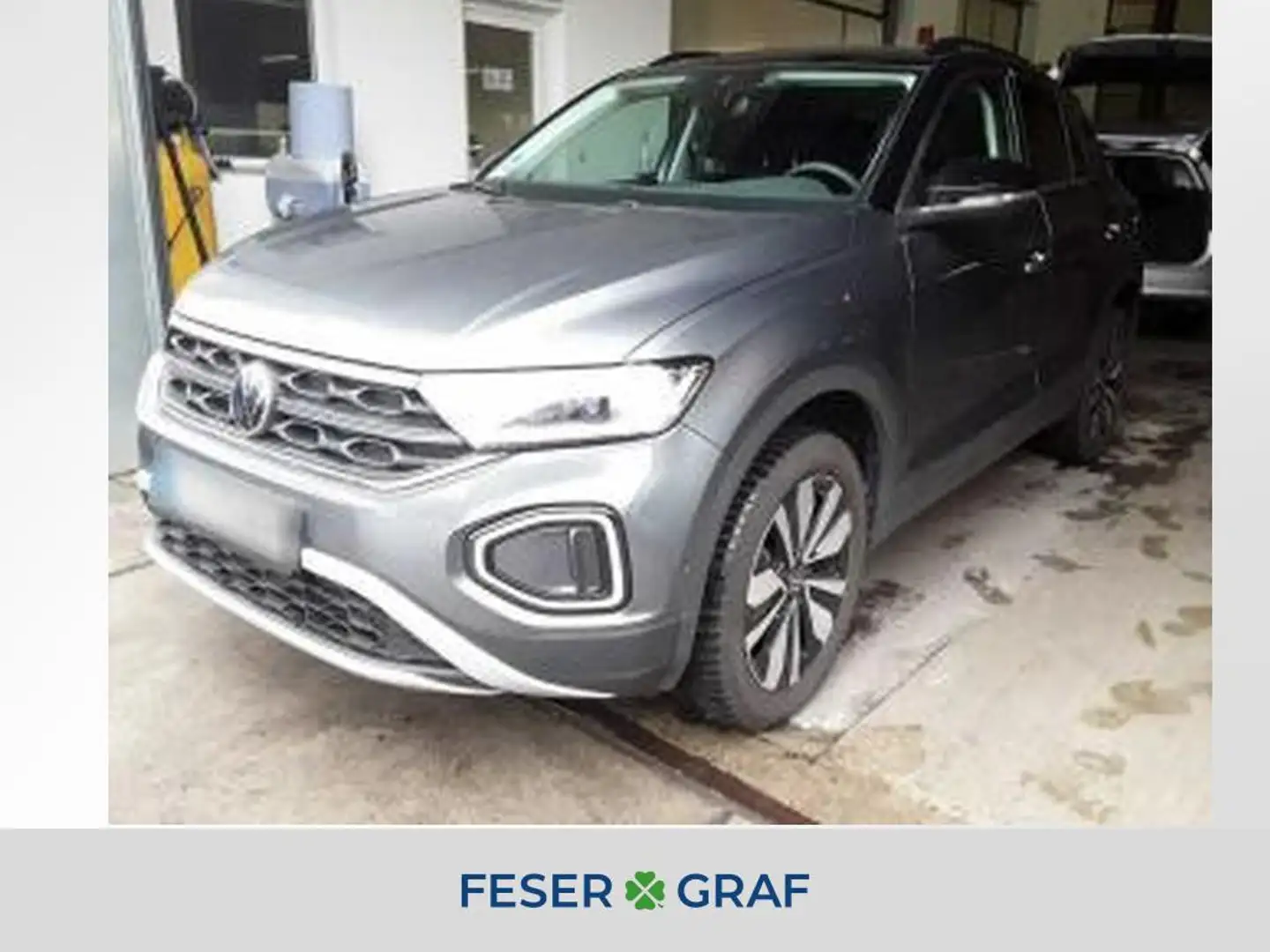 Volkswagen T-Roc Move 1.5 TSI 110 kW DSG AHK LED Kamera Grau - 1