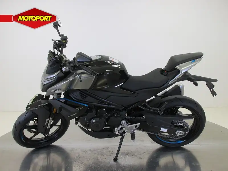 CFMOTO 450NK - foto 4