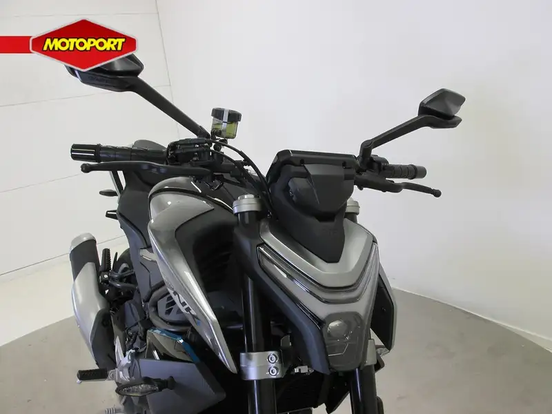 CFMOTO 450NK - foto 7