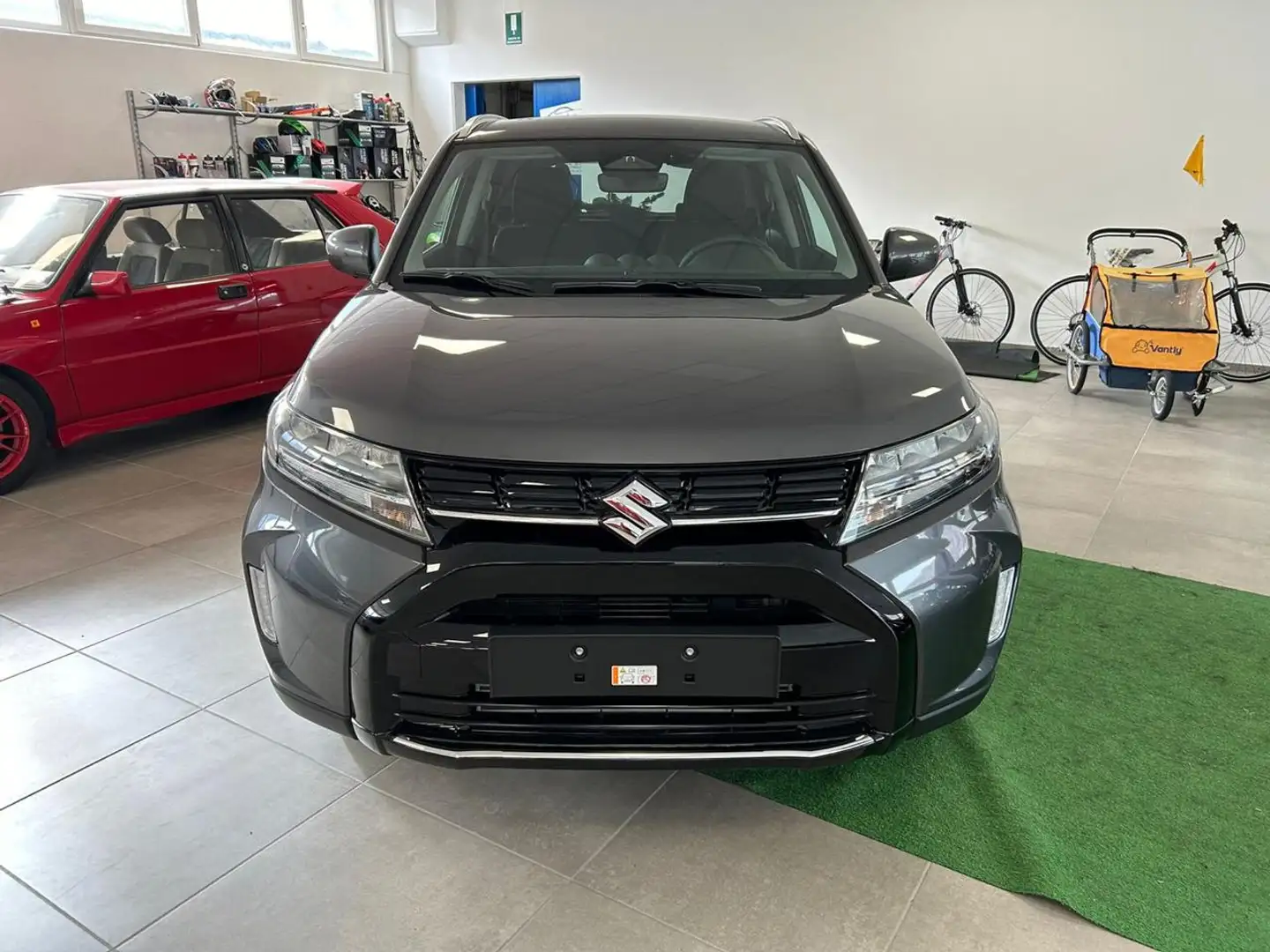 Suzuki Vitara 1.4 Hybrid 4WD AllGrip Cool+ Grigio - 2