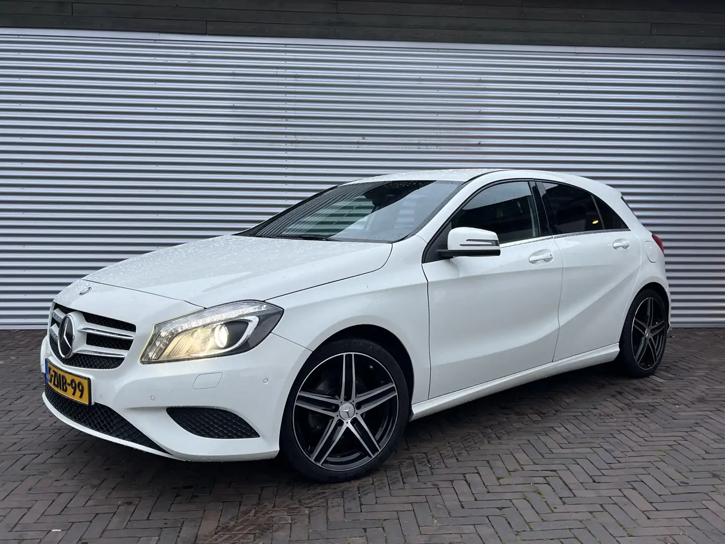 Mercedes-Benz A 180 CDI Lease Edition automaat Wit - 1