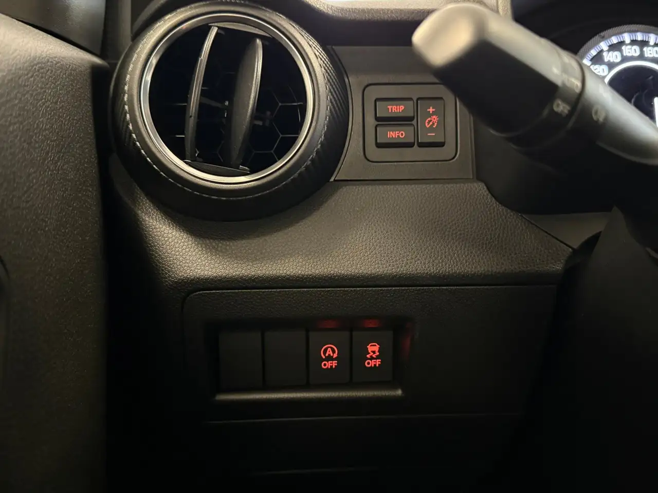 Suzuki Ignis 2024 — фото 20