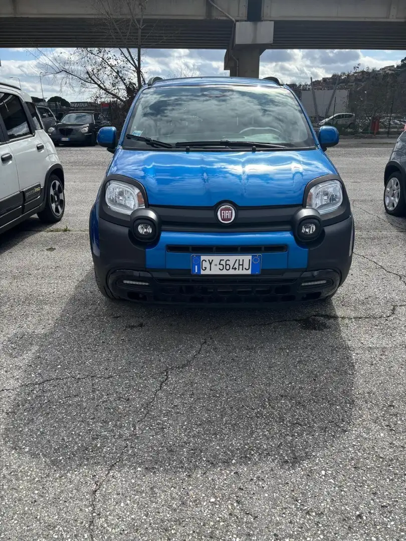 Fiat Panda Panda Cross 1.0 FireFly S&S Hybrid Blau - 1