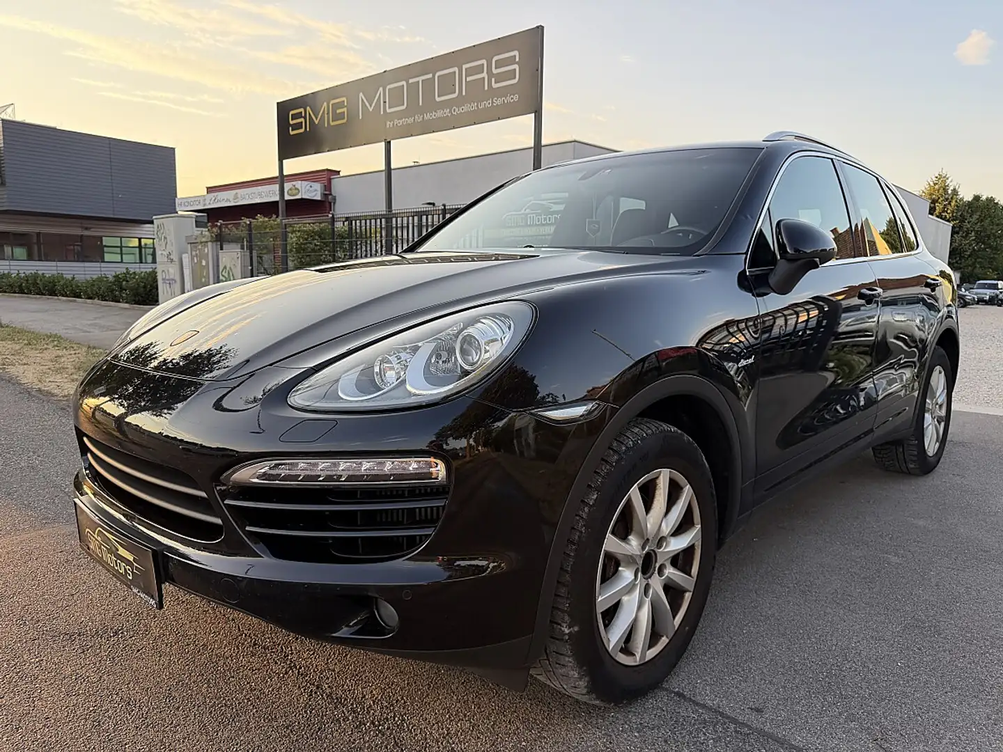 Porsche Cayenne II 3,0 Diesel Aut. Schwarz - 1