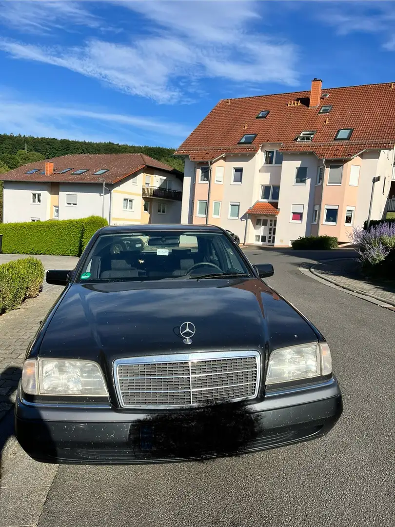 Mercedes-Benz C 180 Elegance - 1