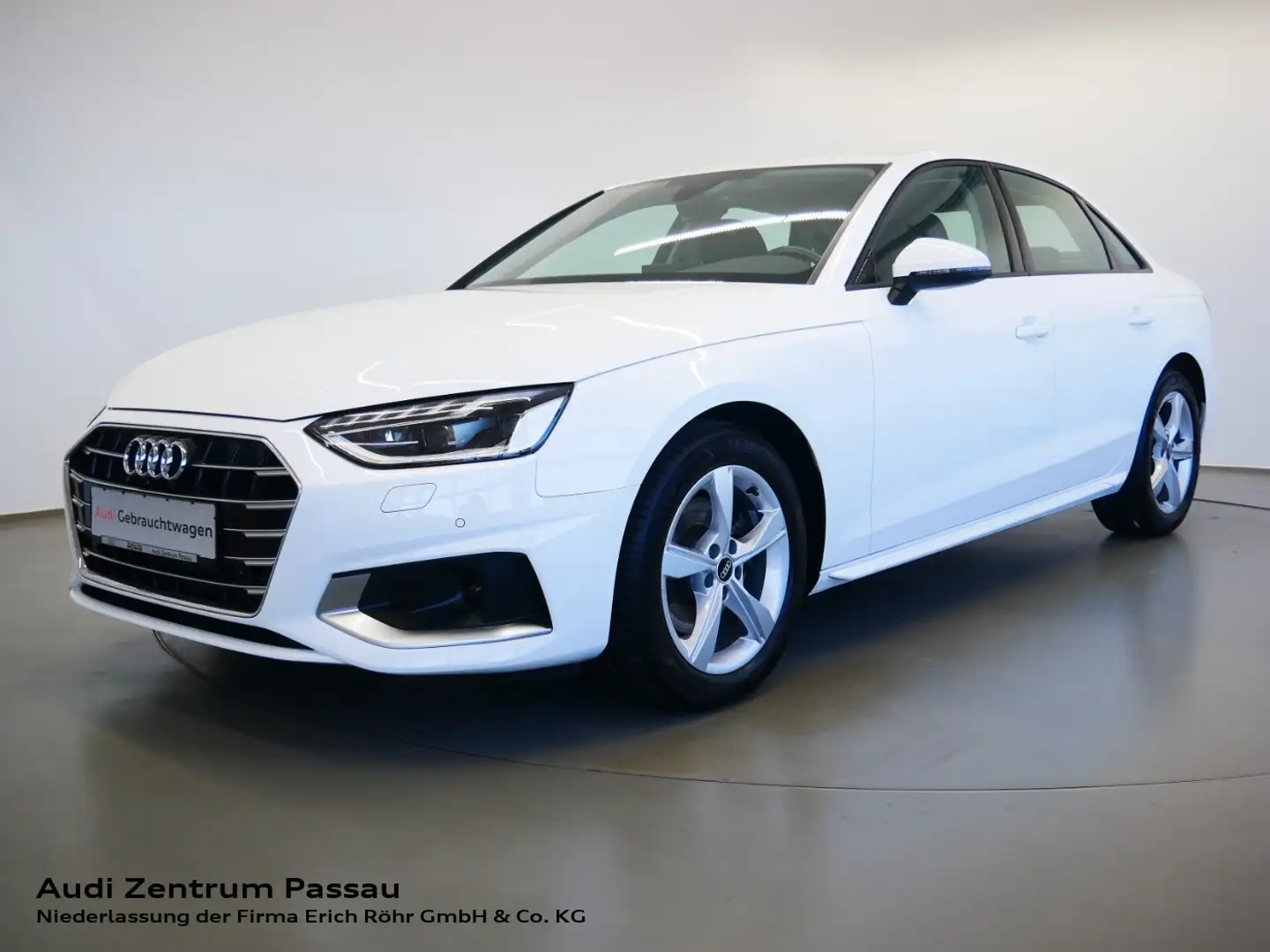 Audi A4 Limousine 35 TFSI advanced S tro. MATRIX AHK NAVI+ Bianco - 1