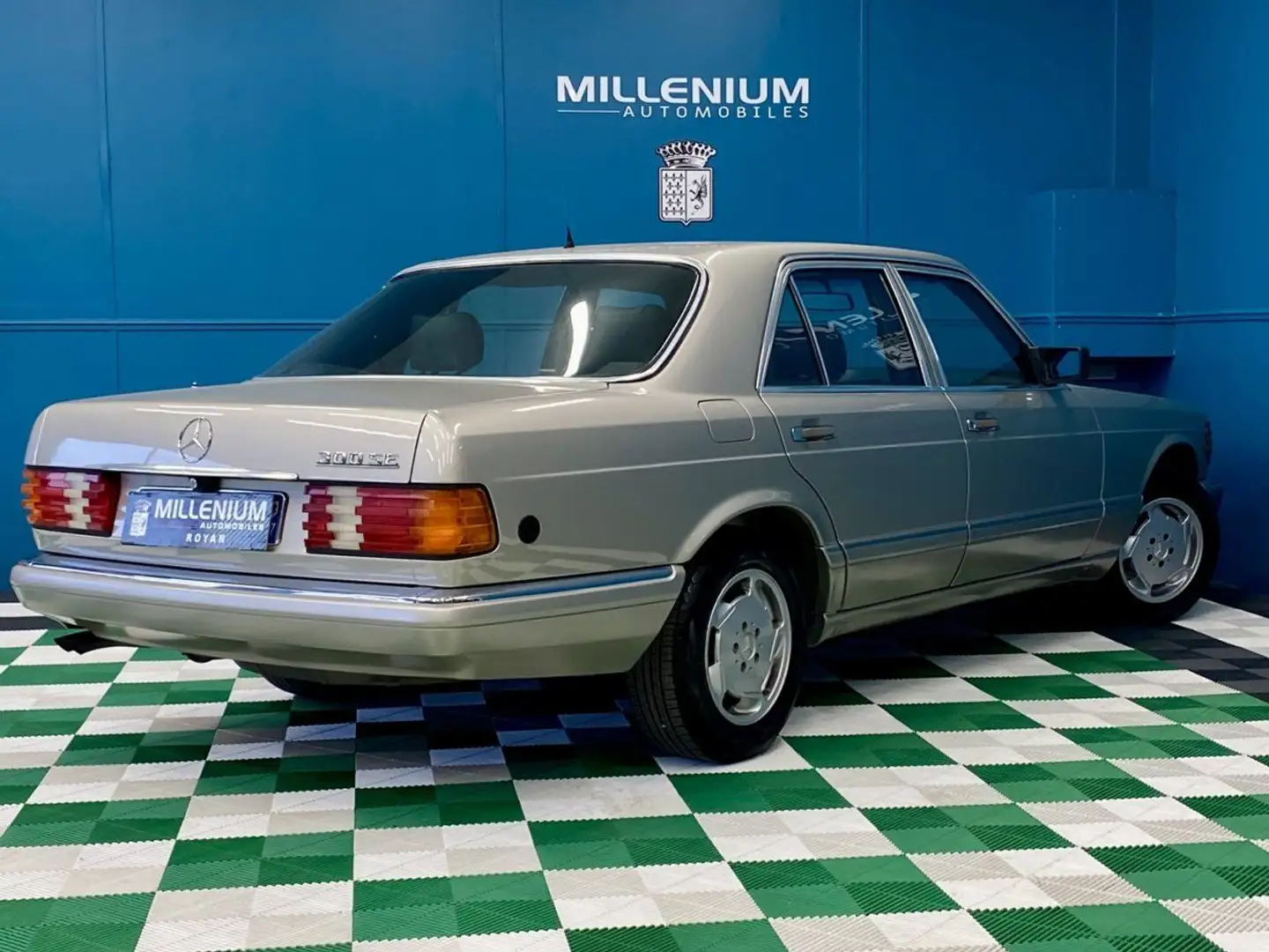Mercedes-Benz 300 SE 3.0 180CH ORIGINE FRANCE Gris - 2