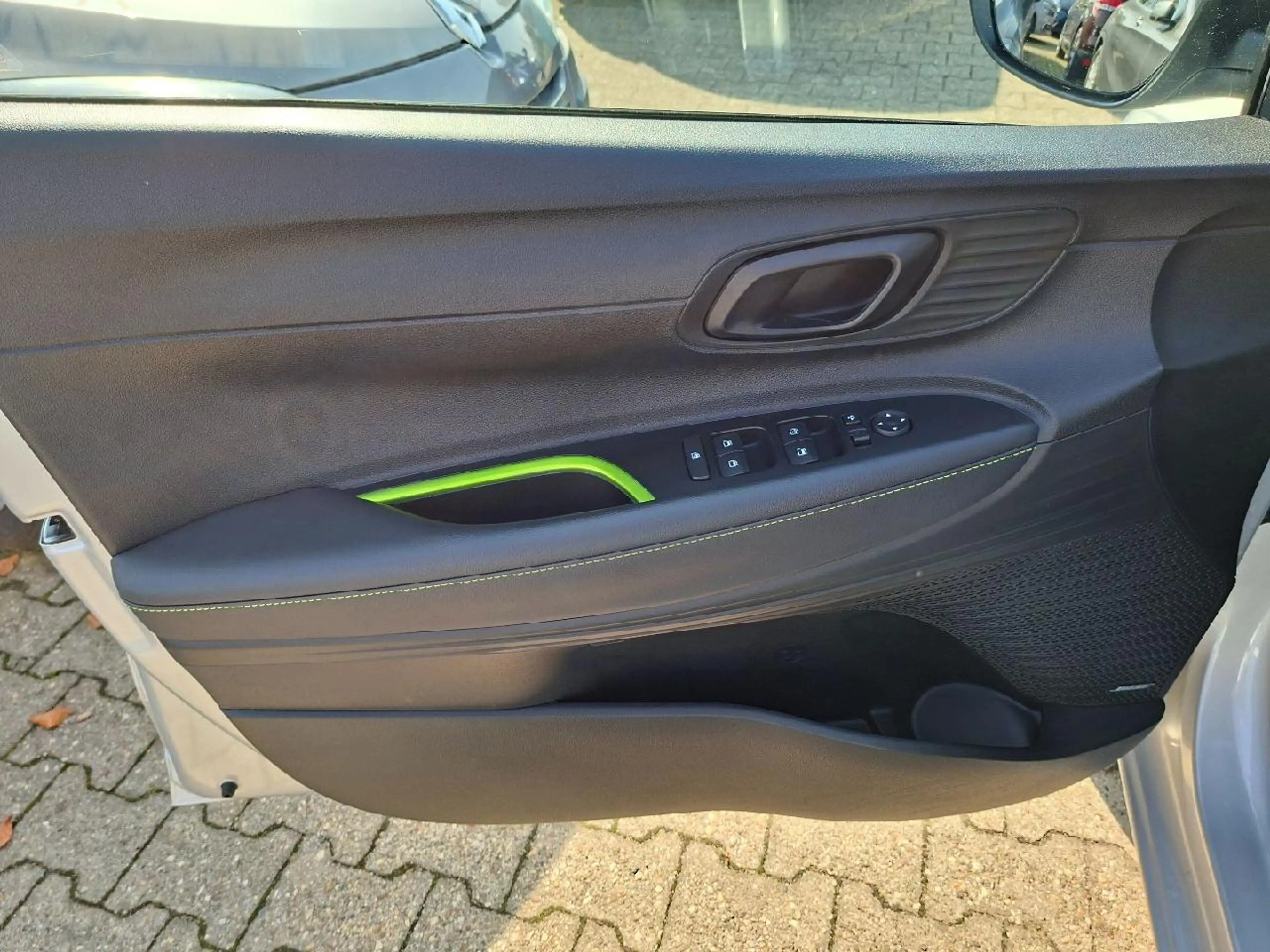 Hyundai i20 Intro Edition Mhd*AppleCar*Klima*SHZ*Navi*DAB+* — photo 7