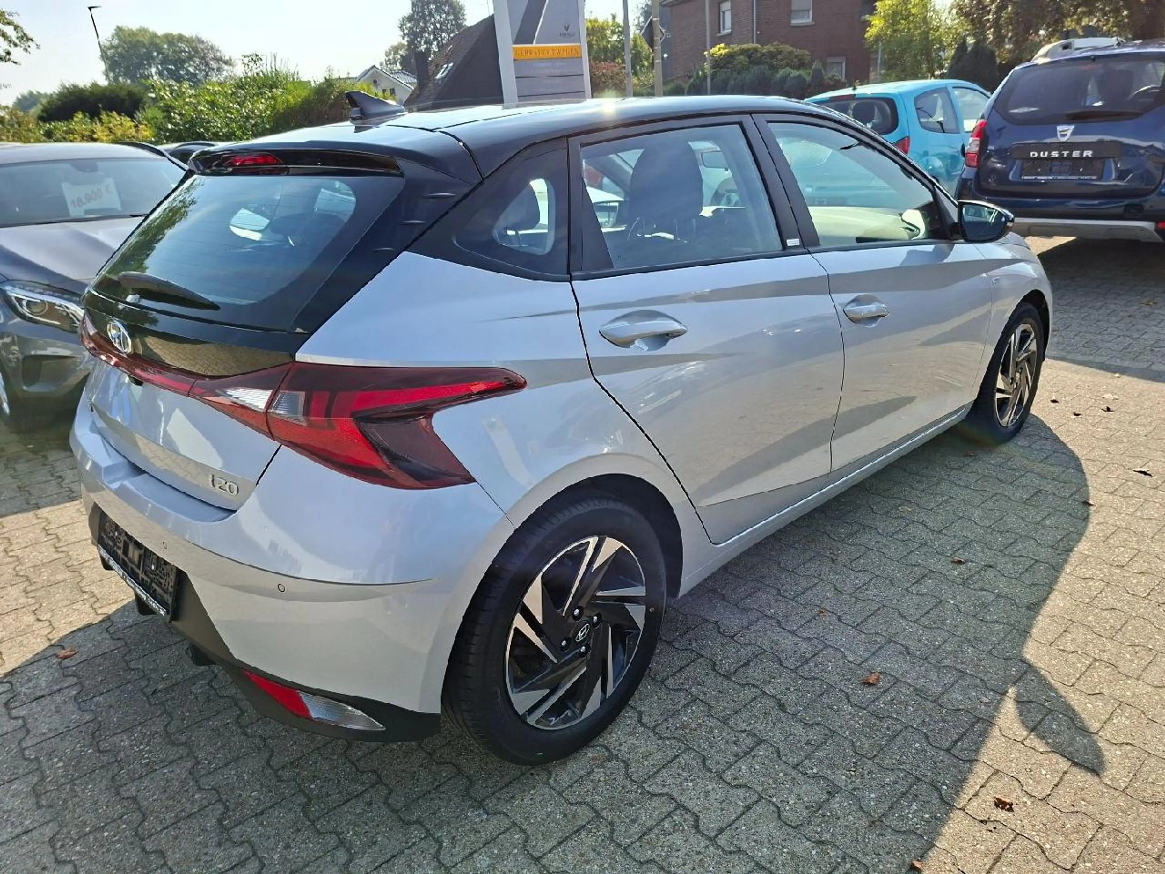 Hyundai i20 Intro Edition Mhd*AppleCar*Klima*SHZ*Navi*DAB+* — photo 5