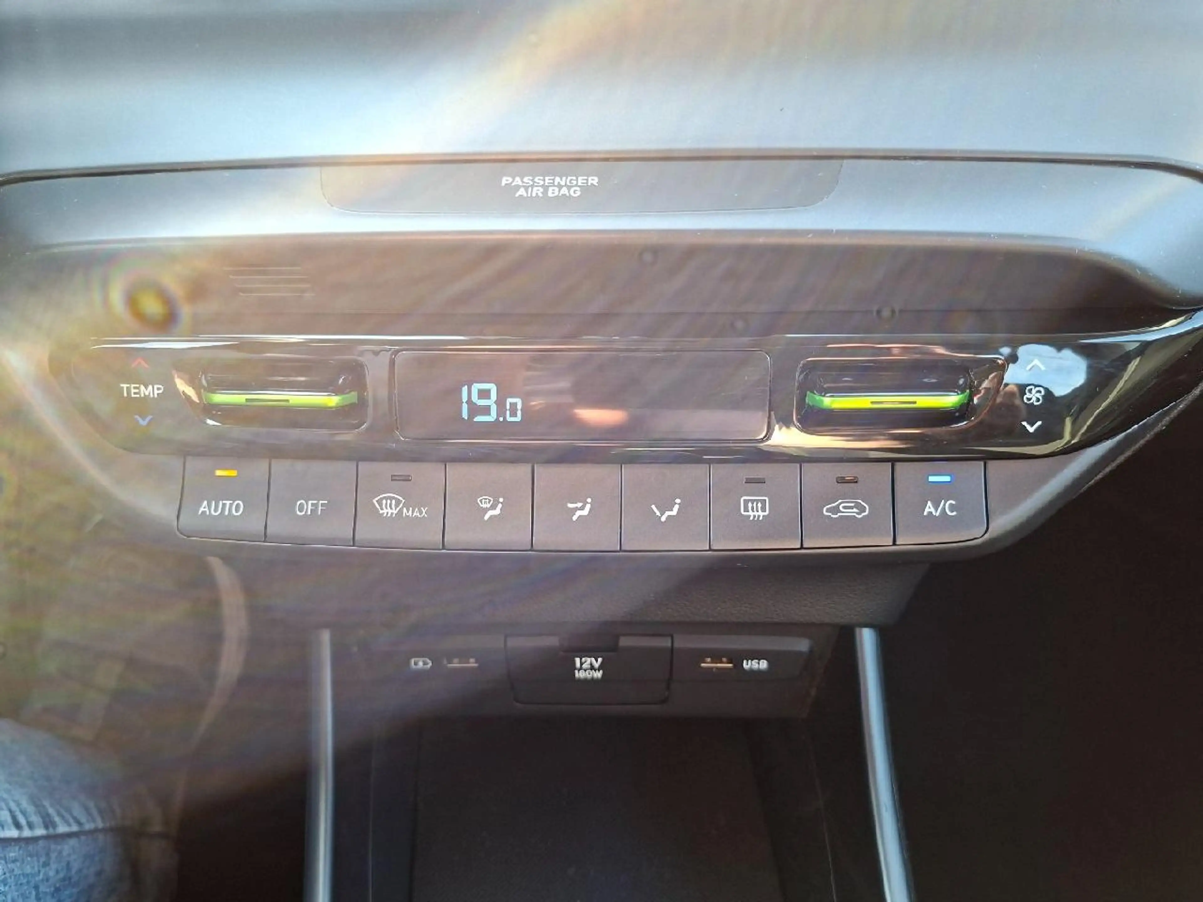 Hyundai i20 Intro Edition Mhd*AppleCar*Klima*SHZ*Navi*DAB+* — photo 14