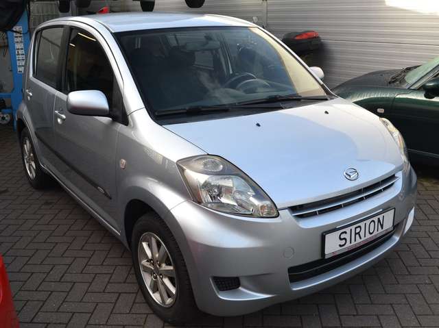 Daihatsu Sirion Sirion 1.3 Automatik Scheckheft II Hand Ganzj.Reif