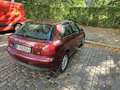 Audi A3 1.6 Ambiente crvena - thumbnail 2